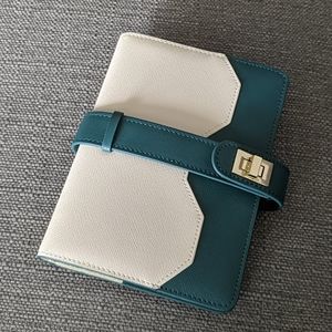 BNIB & LUXE - Saffiano Leather Planner 🇨🇦